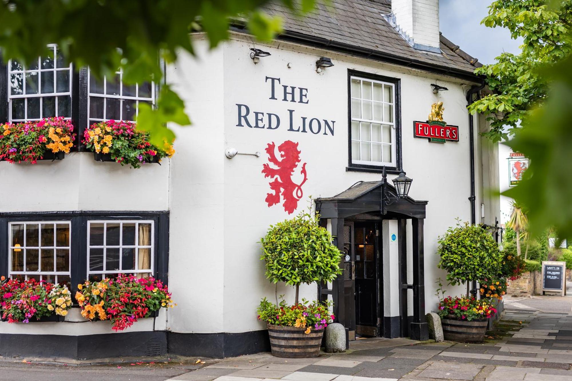 The Red Lion Hotel Ґіллінґдон Екстер'єр фото